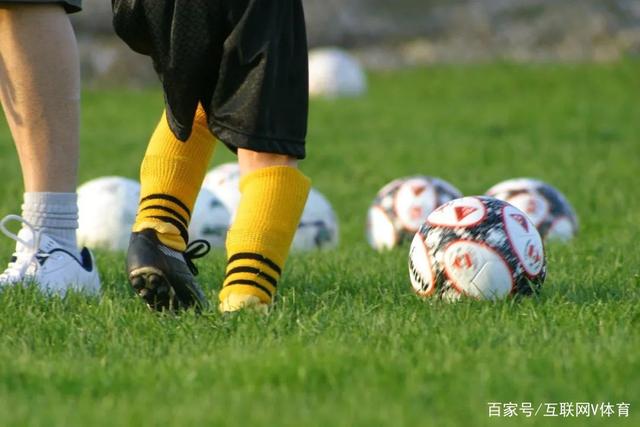 6月4日：皇马一夜敲定2位新援！穆帅重组球队防线，下赛季西甲挑战巴萨